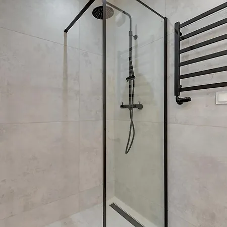 Przyplyw By Grand דירה *